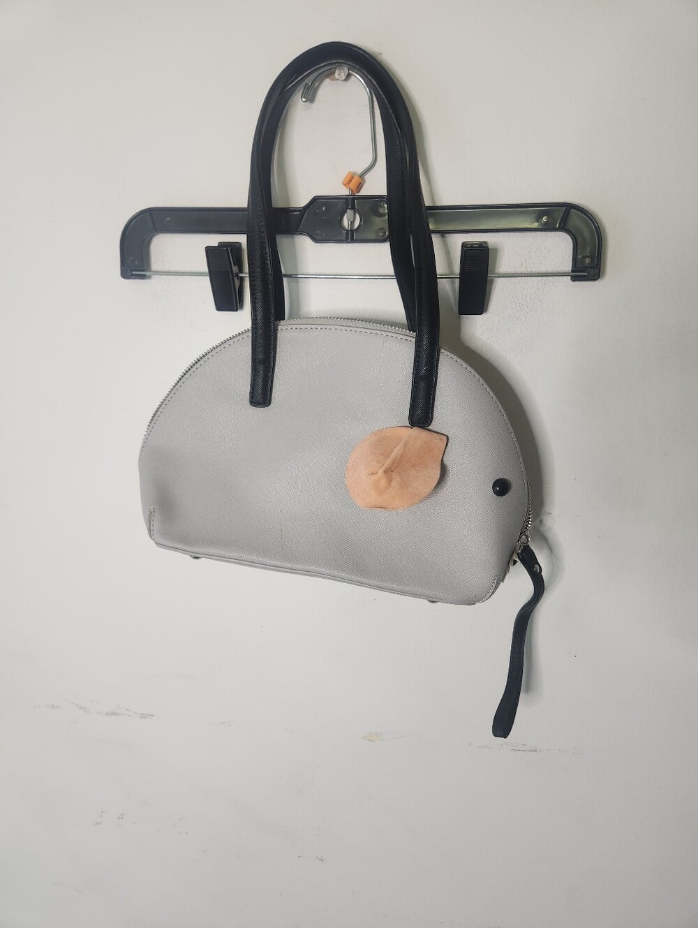 Womens Mouse Purse - Picture 3 of 3
